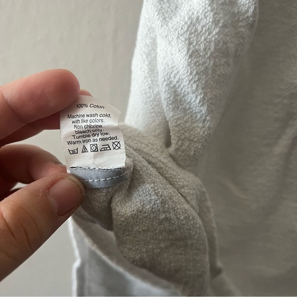 Madewell White Textured Tie Front Top Size Medium - Picture 7 of 7